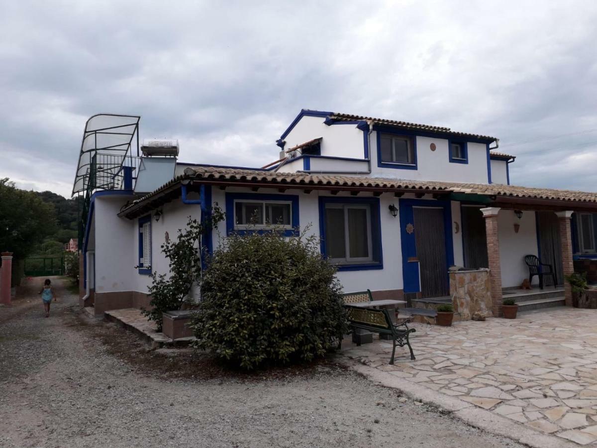 Villa Facen Gardeládes Exterior foto