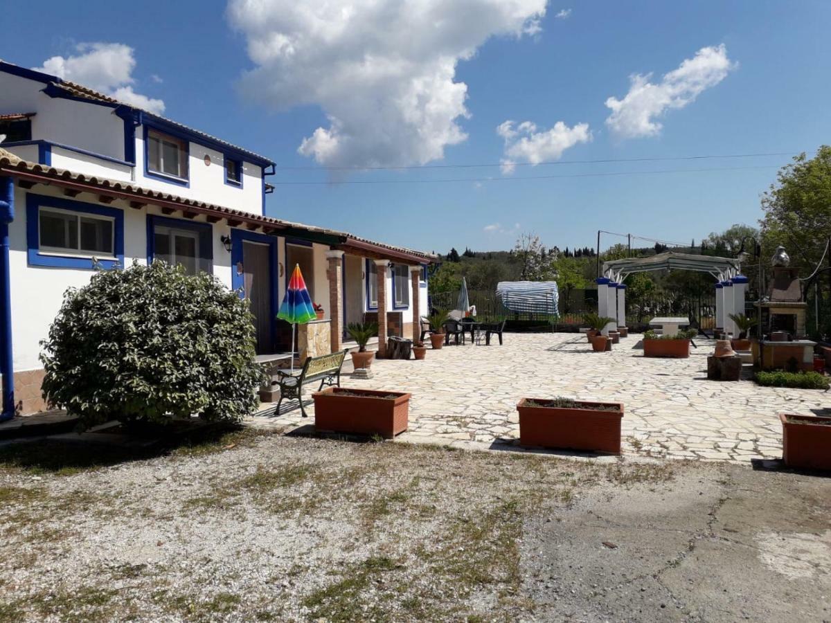 Villa Facen Gardeládes Exterior foto